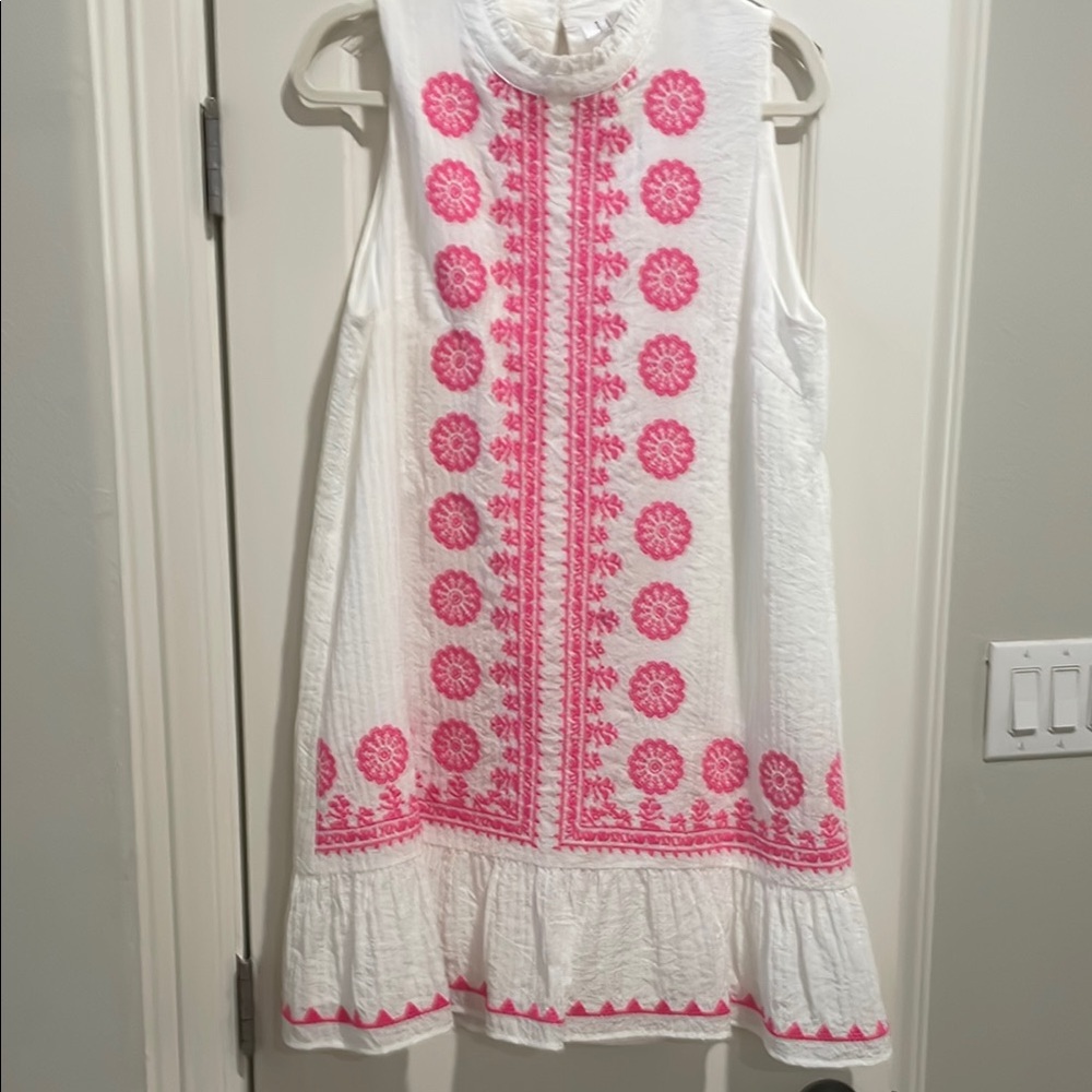 Super cute, pink and white, boutique dress, size XL excellent condition